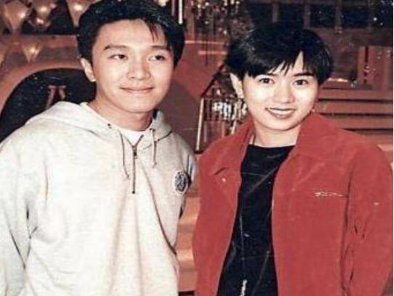 周星驰为什么不结婚，周星驰感情史