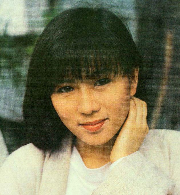 周星驰为什么不结婚，周星驰感情史