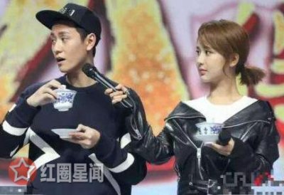 ​秦俊杰和杨紫谁追的谁秦俊杰看杨紫的眼神怎么样