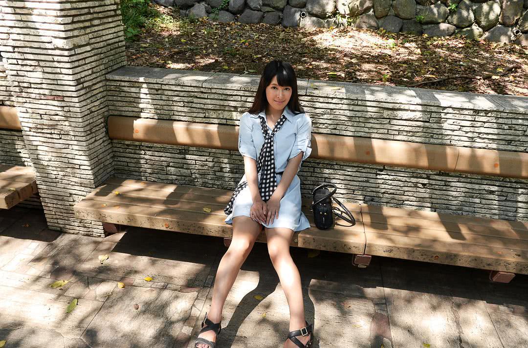 二宫奈奈个人资料写真作品