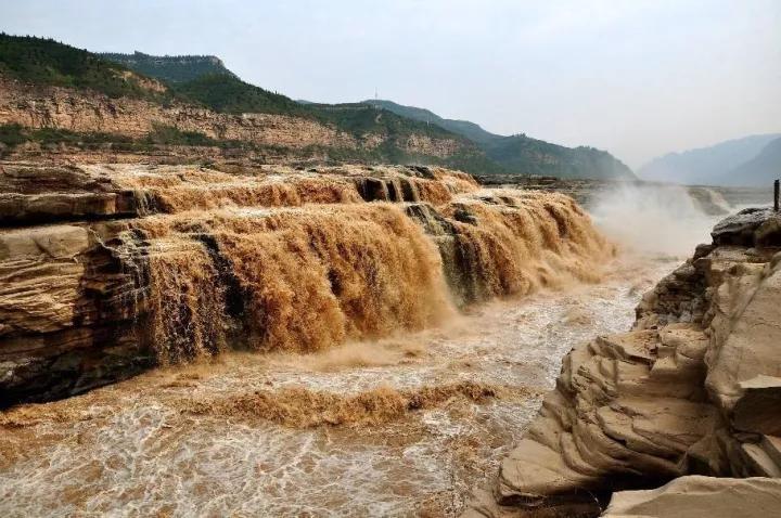 黄河水为什么是黄色的，黄河为什么那么黄 