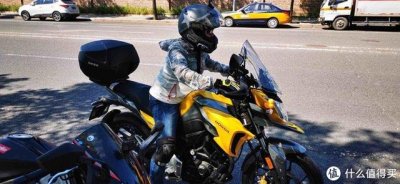 ​大黄蜂250街车（小个子女骑也能追风）