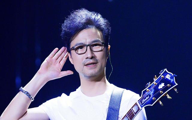 汪峰29次冲击热搜失败回应（汪峰因为汪峰定律）(5)