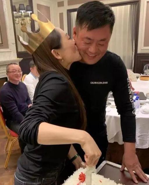 宋晓峰媳妇杨晓茹个人资料（宋晓峰妻子杨晓茹美照曝光）(36)