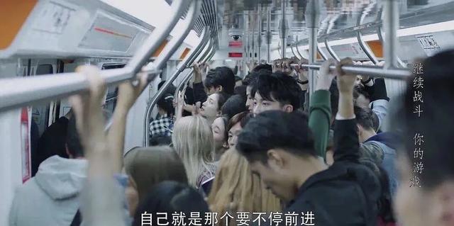 杨幂私下面貌大揭秘（杨幂自曝曾被潜规则）(29)