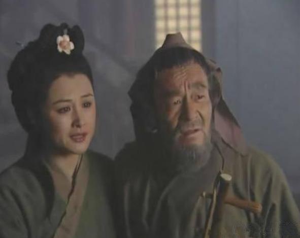 于月仙车祸怎么去世（于月仙举行遗体告别仪式）(12)