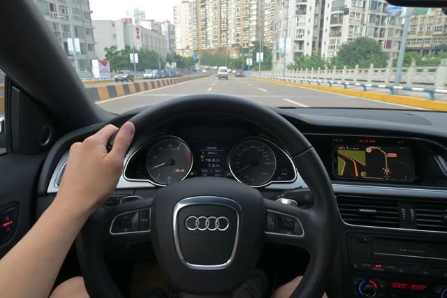 买奥迪s5的十大忠告老款s5（10年只跑5万公里的德系性能车）(13)
