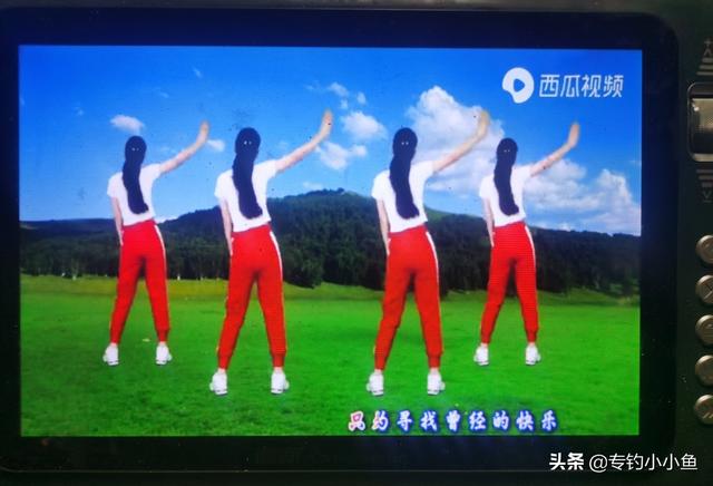 开放安装的安卓智能电视机（看戏机中的精品）(1)