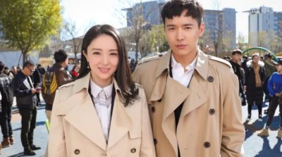 ​董璇高云翔是怎么回事（二人为什么突然离婚）