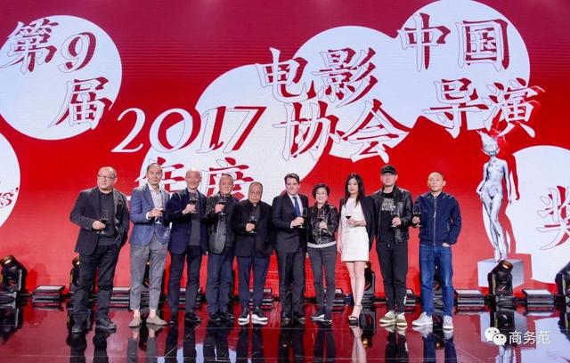 导演张艺谋坚决反对整容（在拒绝整容女演员上）(34)