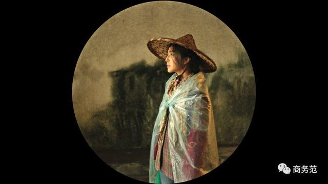 导演张艺谋坚决反对整容（在拒绝整容女演员上）(32)