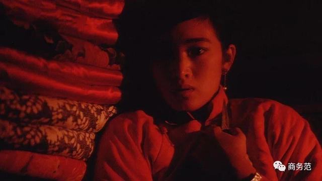 导演张艺谋坚决反对整容（在拒绝整容女演员上）(21)