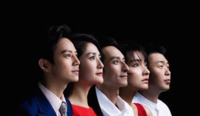 何炅一家四口全家福曝光 20年来拼命护着4兄妹(25)