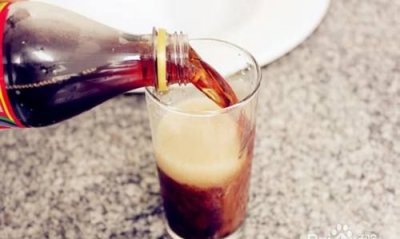 ​可乐污渍隔天可以洗掉吗，可乐是否可以清洗水垢？