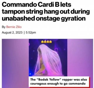 ​CardiB舞台上向粉丝展现“大尺度”动作 惊呆众人