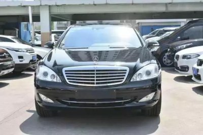 ​奔驰s600变化（经典永不落伍气势依然强大）