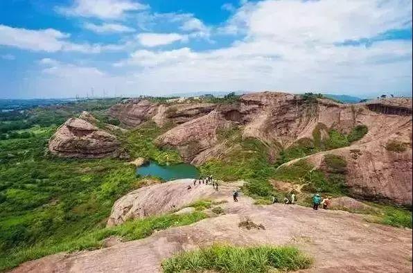 清远有什么地方适合户外爬山（清明爬山踏青送你一份）(5)