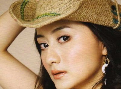 ​陈德容个人资料主演过的电视剧 陈德容老公是谁吻戏电影堪称三级