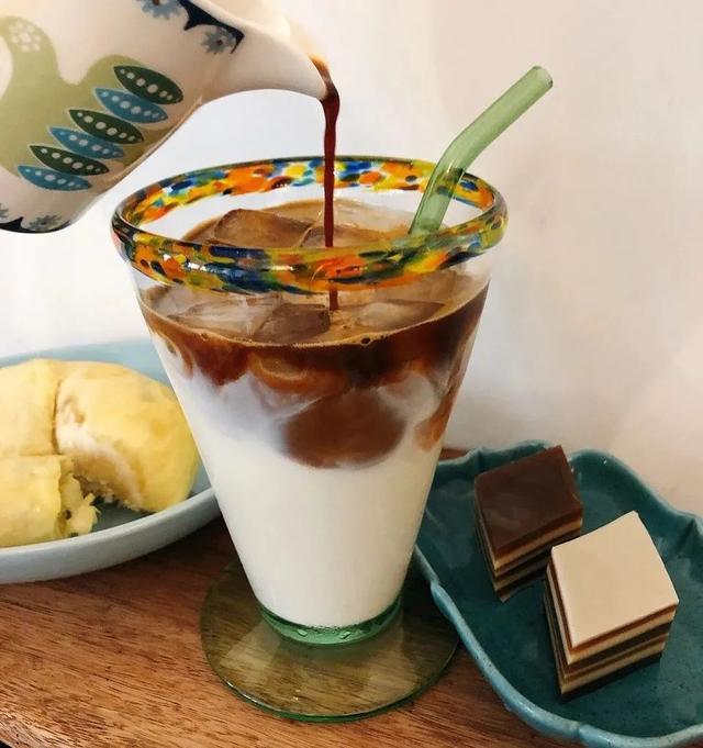 生椰拿铁椰子水做法（解锁椰子的一百零八种吃法）(11)