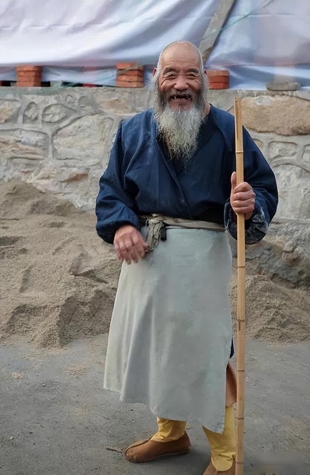 隐居终南山的真正的和尚（终南山百岁老僧）(4)