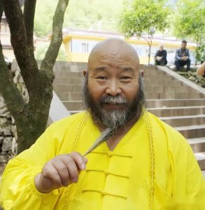 ​隐居终南山的真正的和尚（终南山百岁老僧）