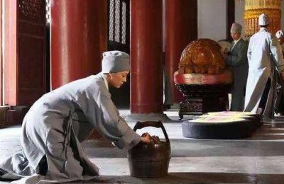 ​甄嬛传雍正临终前说了什么（雍正明知甄嬛身体虚）