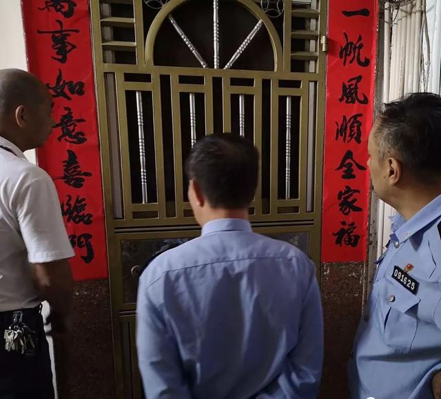 双层卧铺客车严重事故（客车高速路下客）(5)