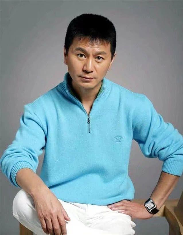 吴若甫绑架案纪实事件（2004年明星吴若甫被绑架）