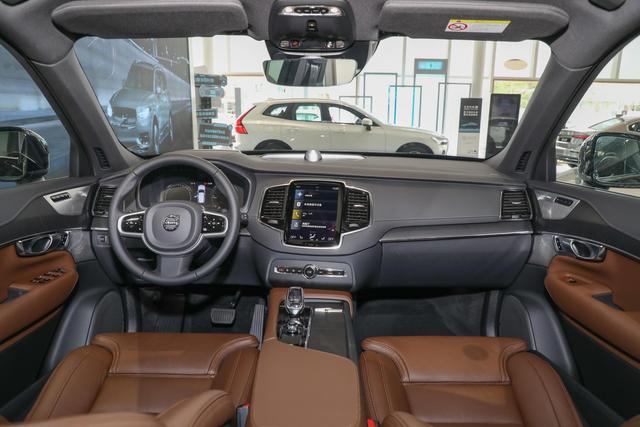 沃尔沃XC90续航（纯电续航62km2023款沃尔沃XC90）(3)