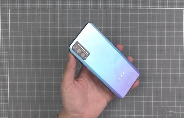 荣耀play4t pro简单操作使用（重度使用了一周的荣耀play4T）(3)