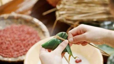 ​怎么包粽子好吃,第一次包粽子发朋友圈说说