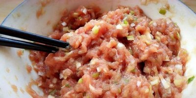 ​饺子馅怎么做好吃,饺子馅怎样调才好吃呢