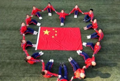 ​升旗时间表5月,小学春季升旗仪式主题安排一览表