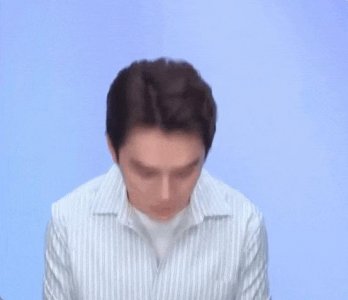 ​李佳琦前脚落泪道歉后脚开心带货 被嘲鳄鱼的眼泪
