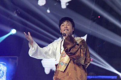 ​长长的头发乌乌的眼睛是什么歌，密斯我爱你歌曲引见