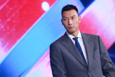 ​易建联退役致辞感谢姚明 追赶21年却只停留在2米13