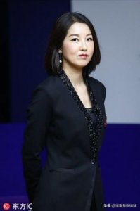 ​斯诺克女裁判塔布简介  斯诺克女裁判塔布 古文