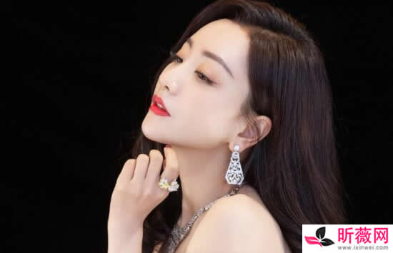 杨蓉个人资料简介及最新图片介绍