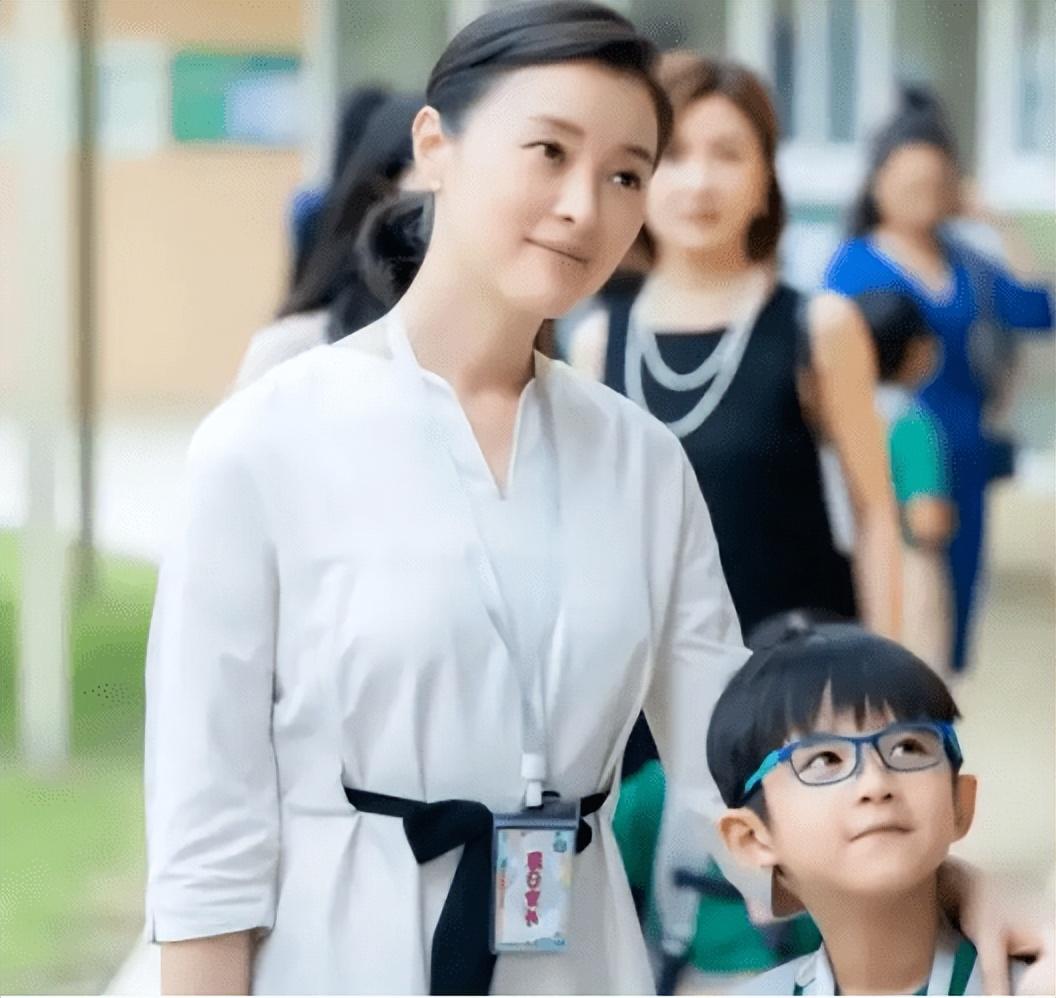给2022年“演技最好”的10位女演员排名，殷桃第二，万茜第十