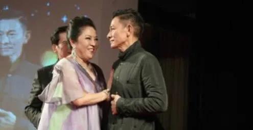 “东北女人”陈岚纵横史，一个港娱都不敢惹的女人