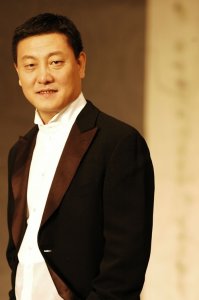 ​人物｜韩磊个人资料简介：有很多感动是要继续的