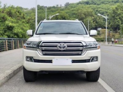 ​丰田兰德酷路泽2023款价格及图片  丰田兰德酷路泽5.7v8价格
