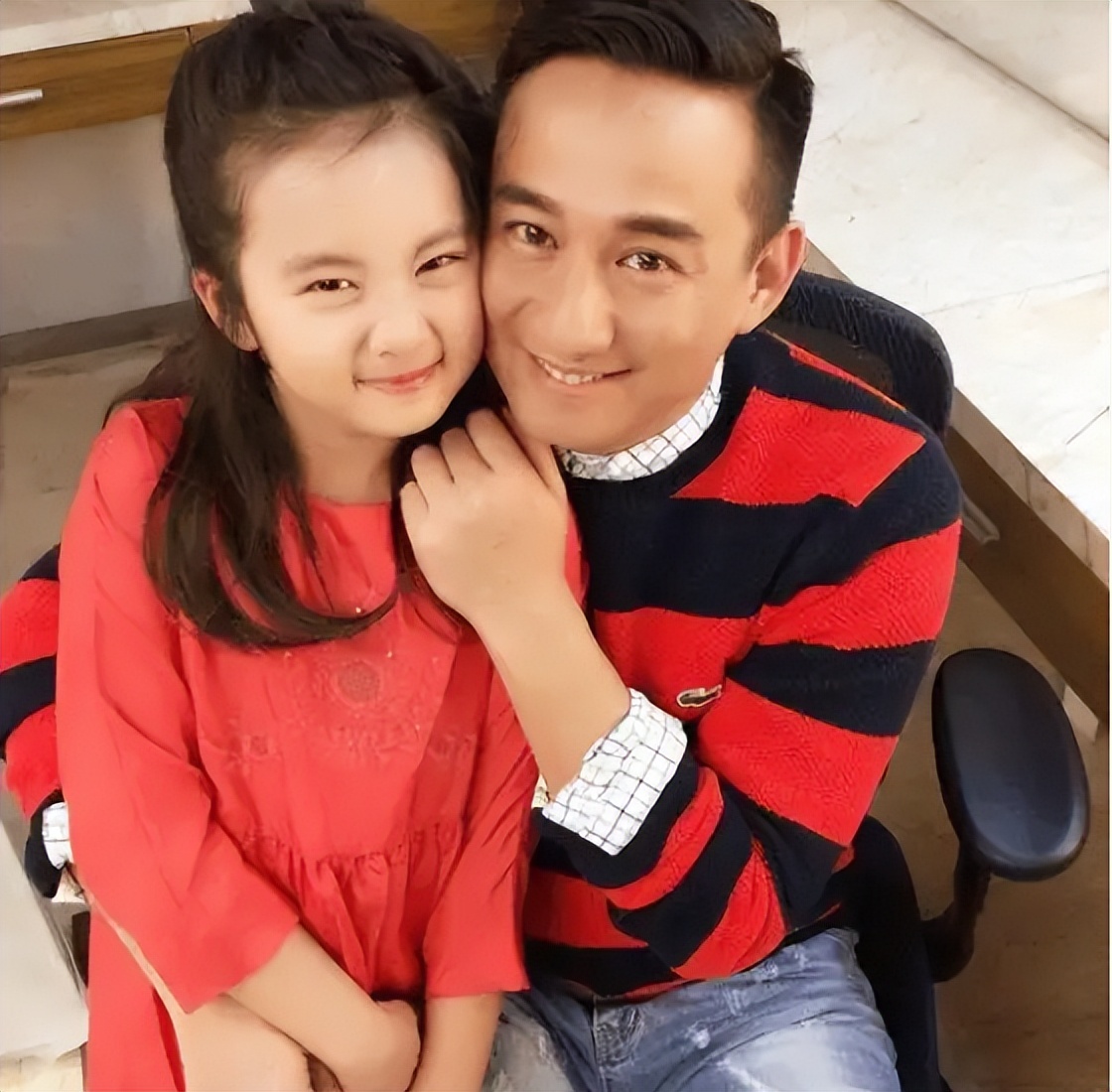 黄磊:坐拥100亿资产却很低调,在娱乐圈的人脉地位超乎你想象