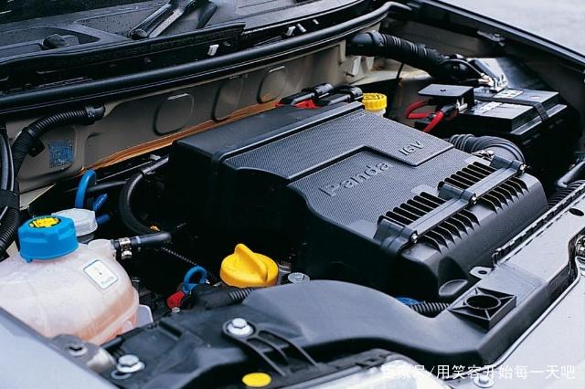 汽车：菲亚特最具娱乐性的小型车：熊猫100HP-