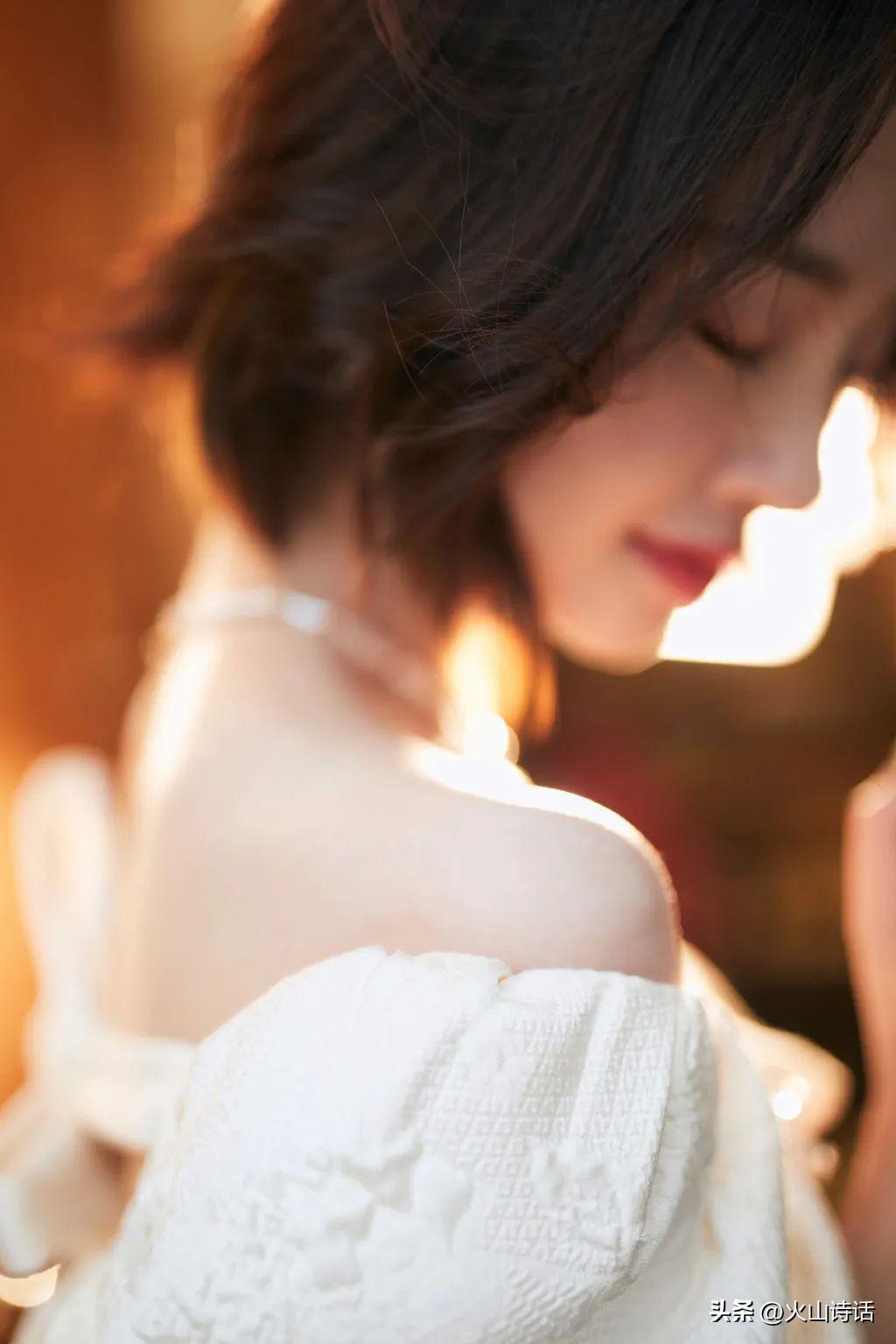嫁入豪门的唐艺昕：她是《甄嬛传》中的“祺贵人”，现在过得好吗