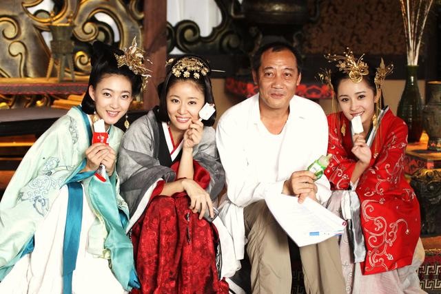 孙菲菲个人资料（被导演侄子暴打退出娱乐圈的孙菲菲）