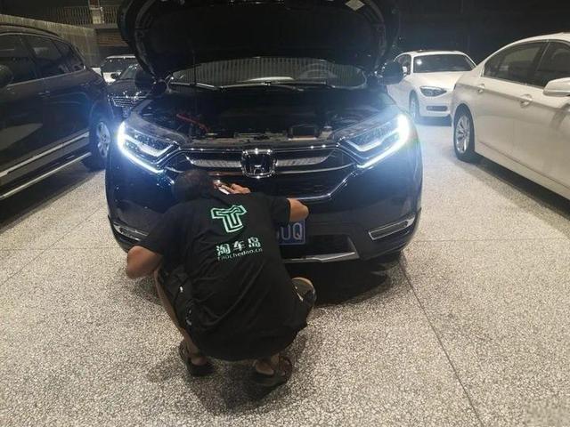 紧凑型SUV的巅峰对决，斯巴鲁森林人和本田CRV，你选谁？-