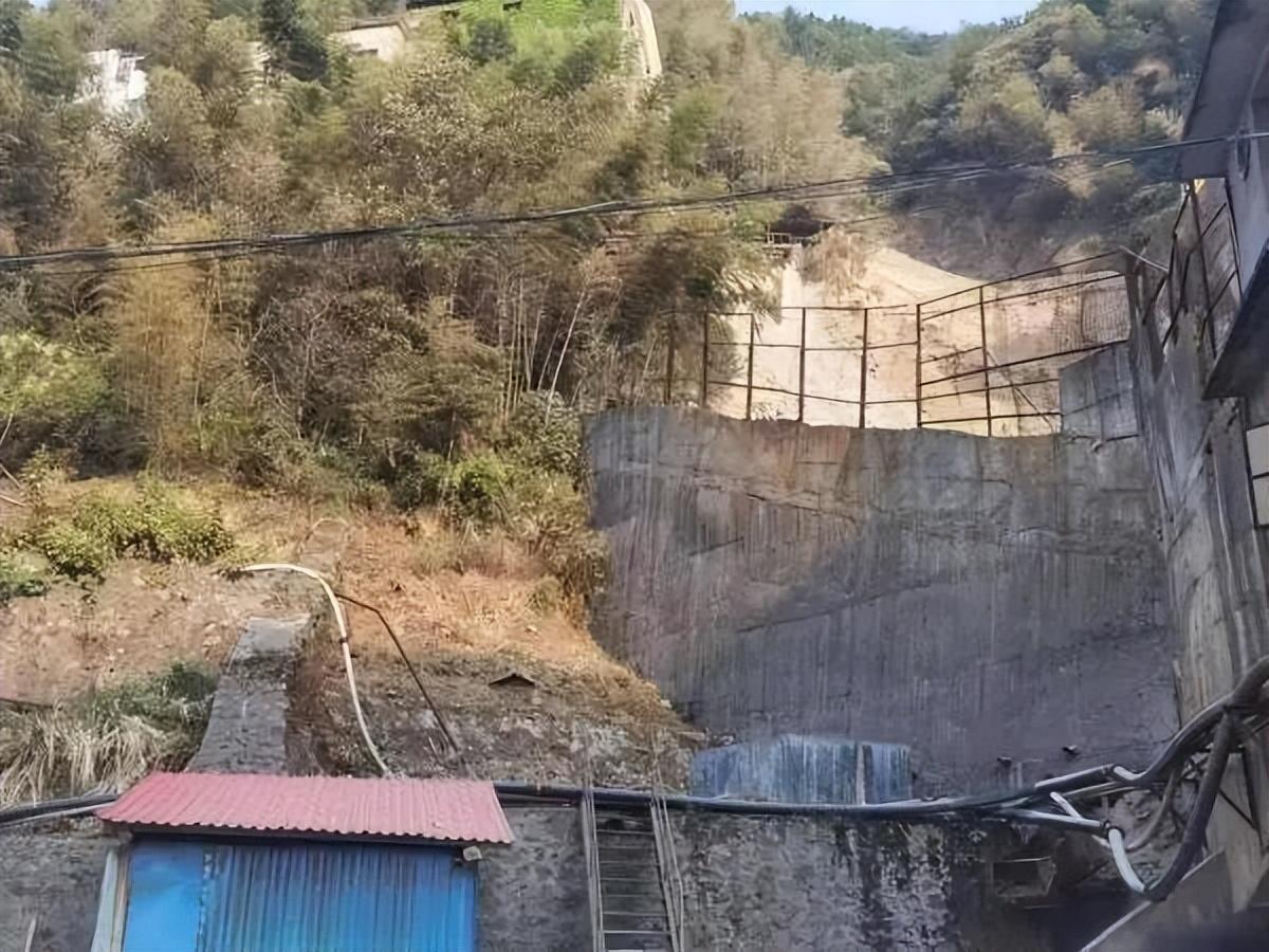 塌陷地震是什么意思(塌陷地震是怎样产生的)
