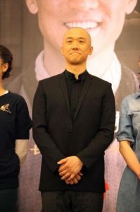 黄志忠微博超话(黄志忠微博之夜)