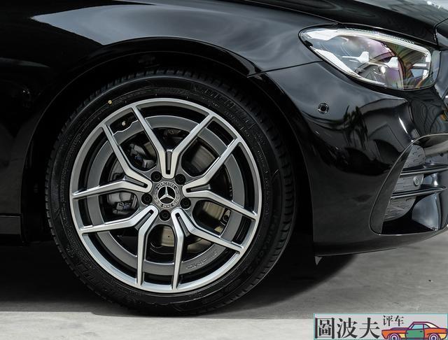 新款奔驰 E-Class 登场，泰规版开价68万-